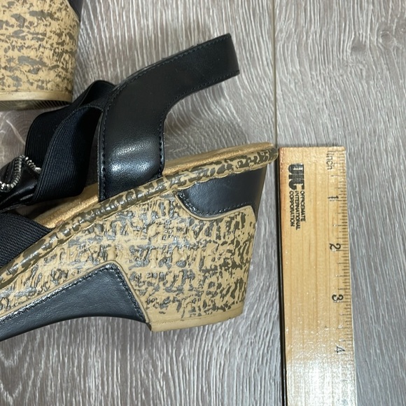 Rieker Antistress Black Leather Strappy Wedge Sandal Zipper Rosette 41 (US 9) - Picture 12 of 16